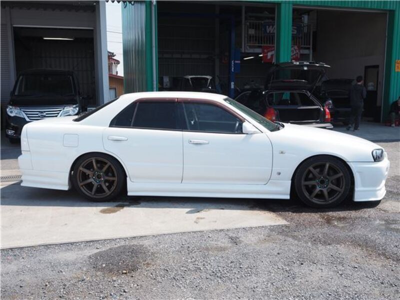 SKYLINE