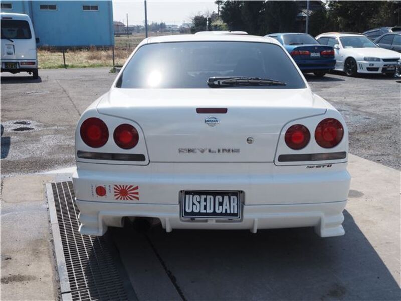 SKYLINE