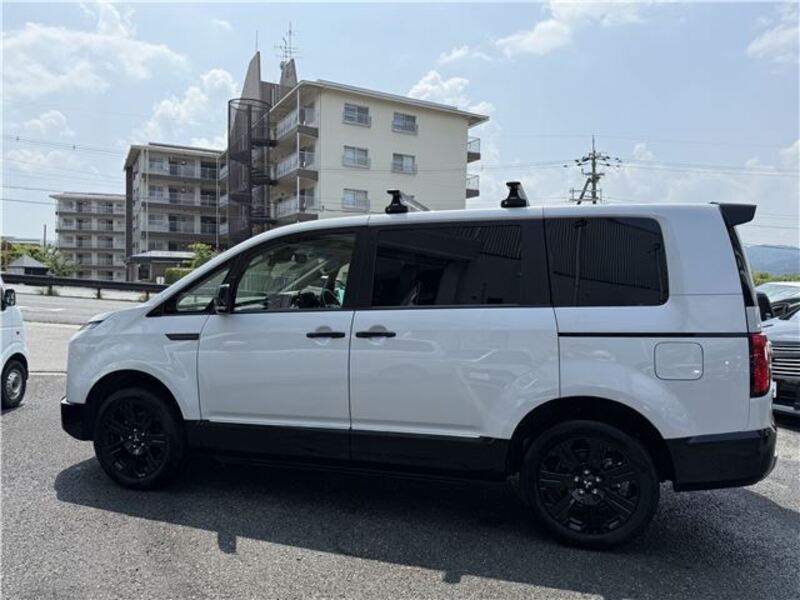 DELICA D5