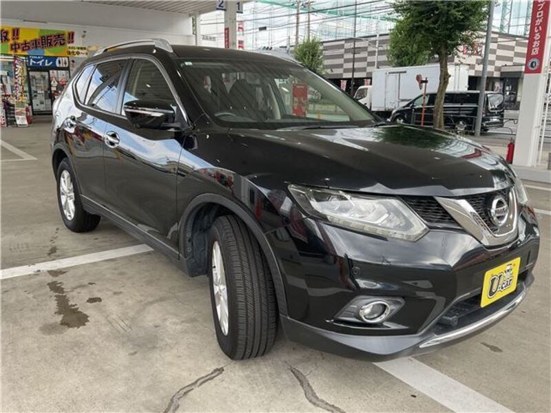 X-TRAIL