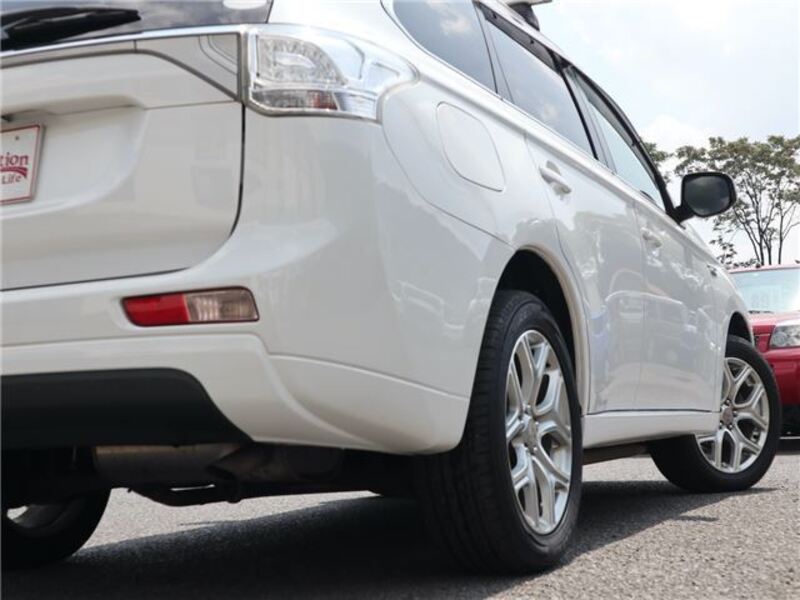 OUTLANDER PHEV