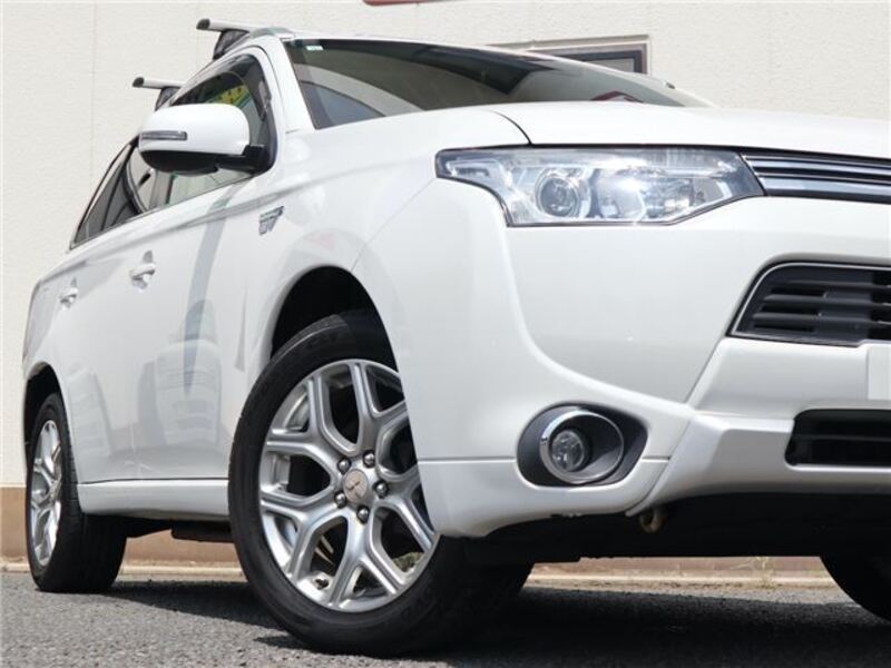 OUTLANDER PHEV
