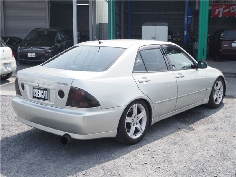 ALTEZZA