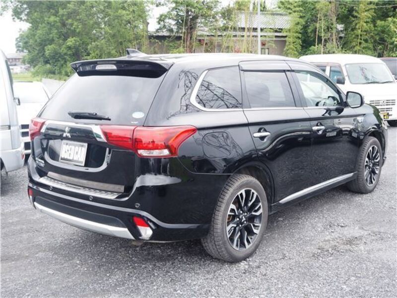 OUTLANDER PHEV