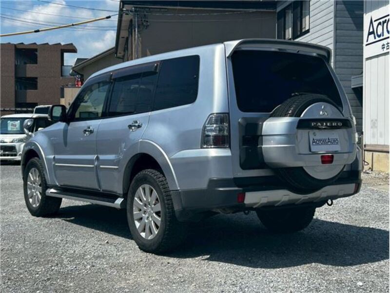 PAJERO