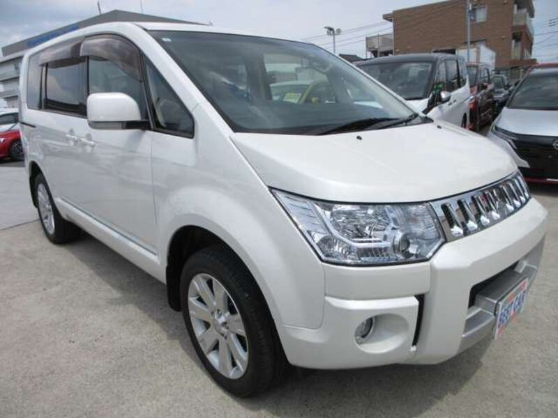 DELICA D5