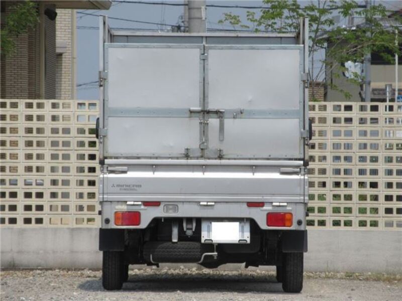 MINICAB TRUCK