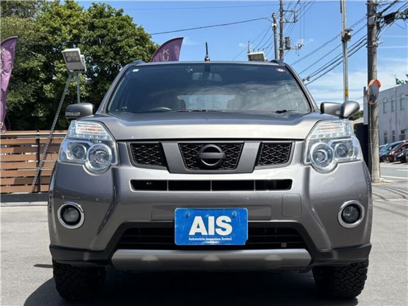 X-TRAIL