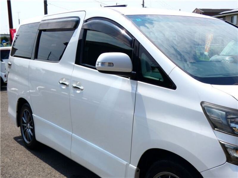 VELLFIRE