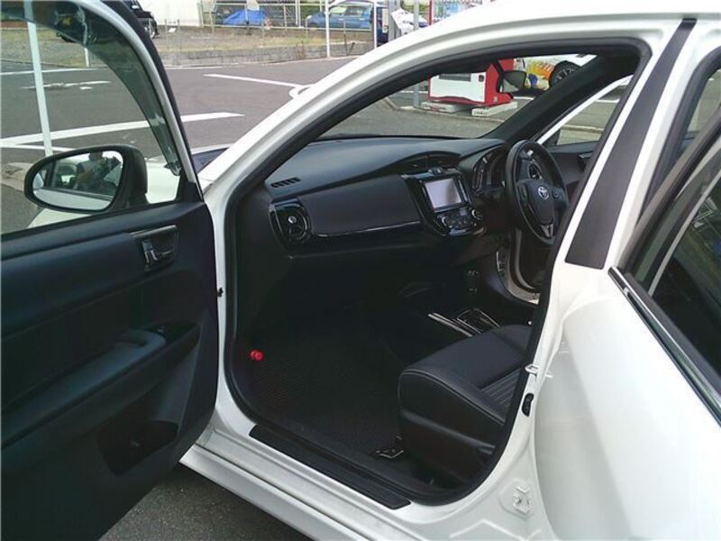 COROLLA FIELDER