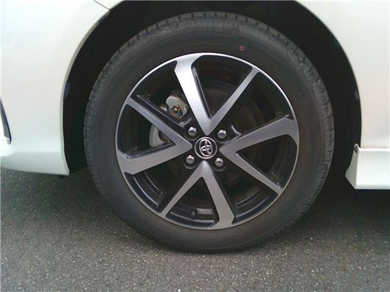 COROLLA FIELDER