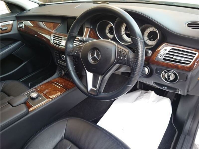 CLS-CLASS