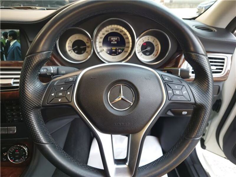 CLS-CLASS