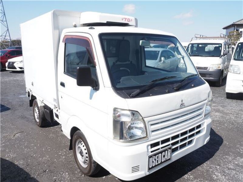 MINICAB TRUCK