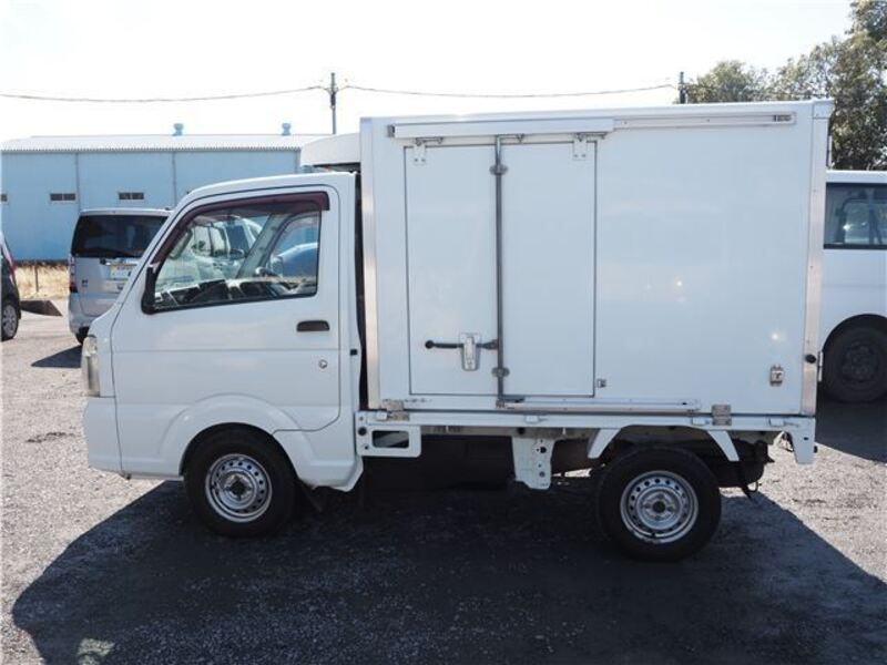 MINICAB TRUCK