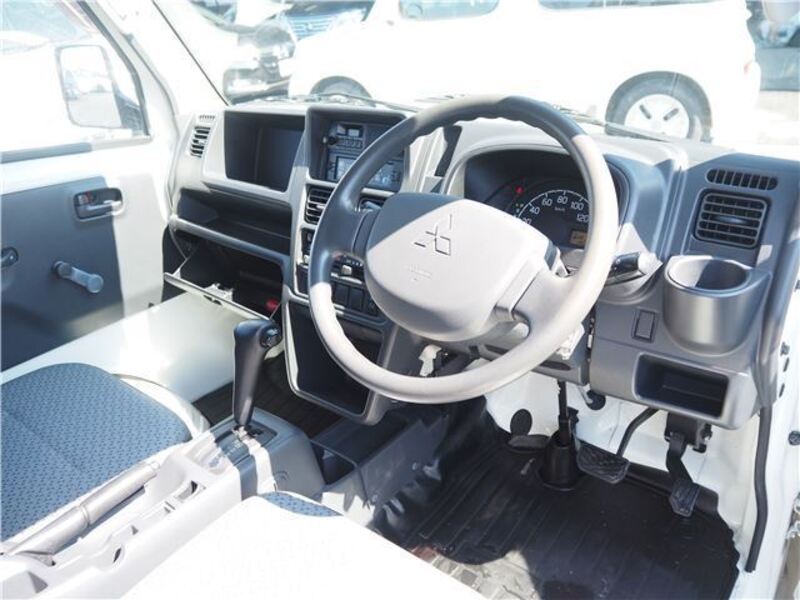 MINICAB TRUCK