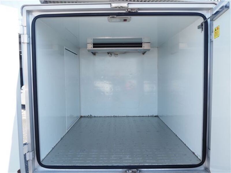 MINICAB TRUCK