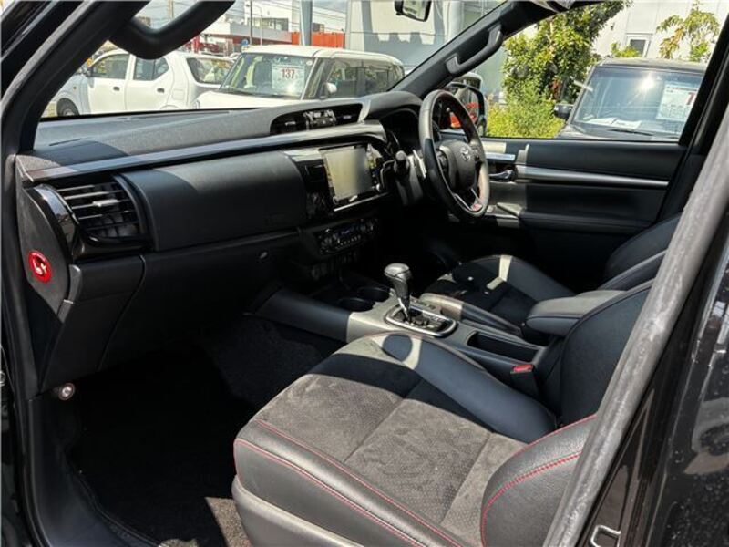 HILUX