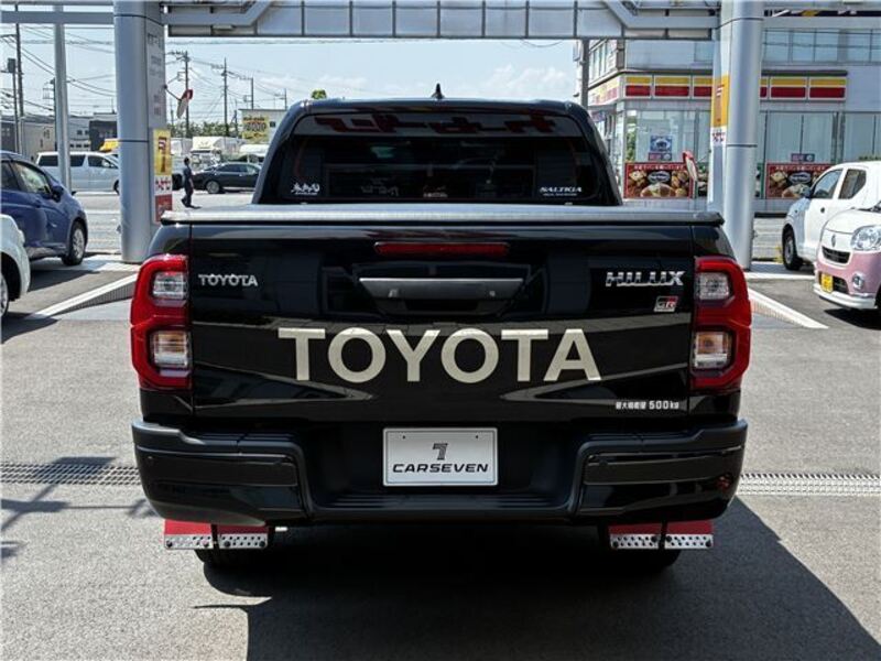 HILUX
