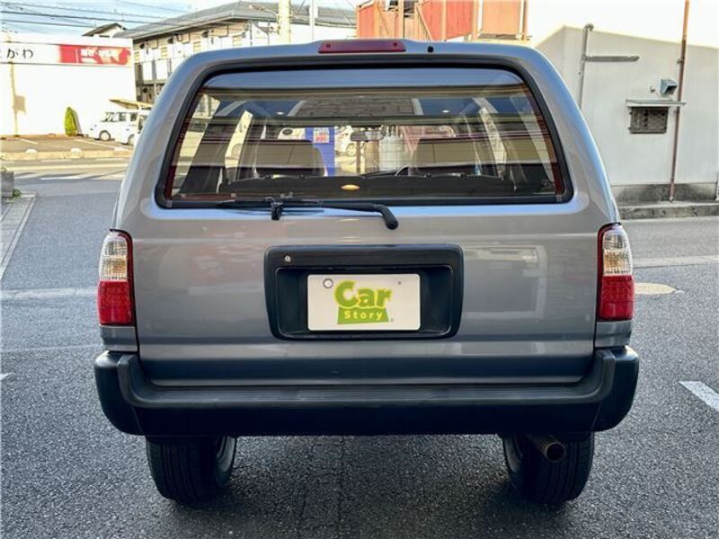HILUX SURF