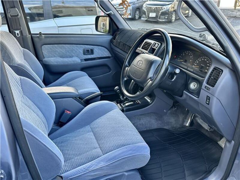 HILUX SURF