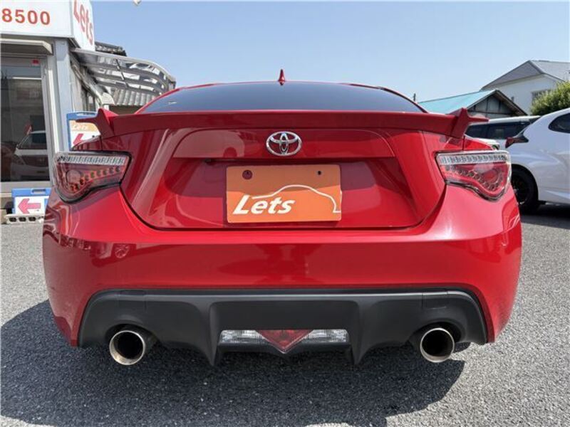 86