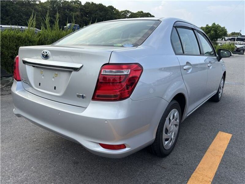 COROLLA AXIO