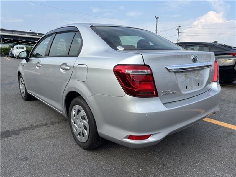 COROLLA AXIO