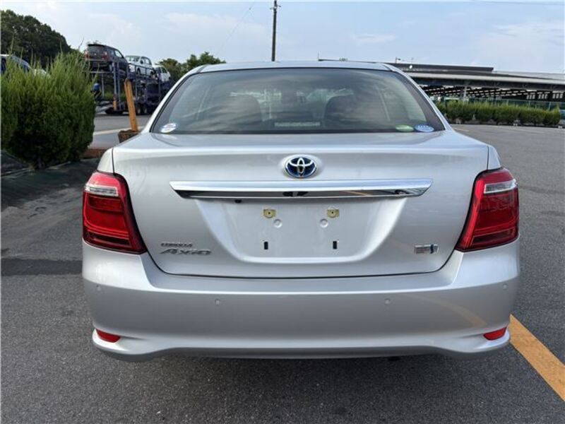 COROLLA AXIO