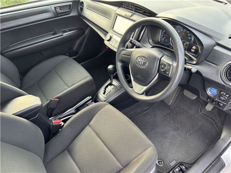 COROLLA AXIO