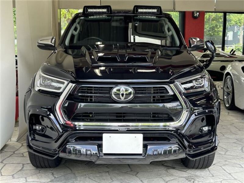 HILUX