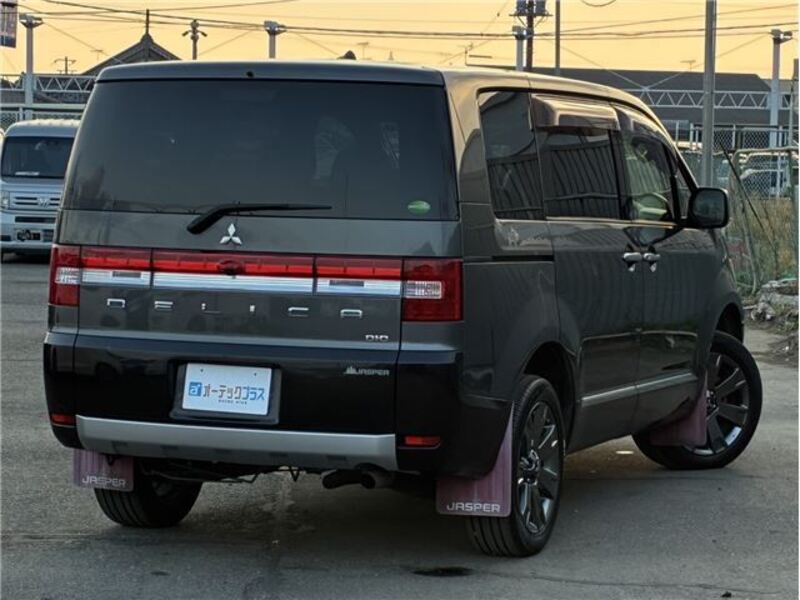 DELICA D5