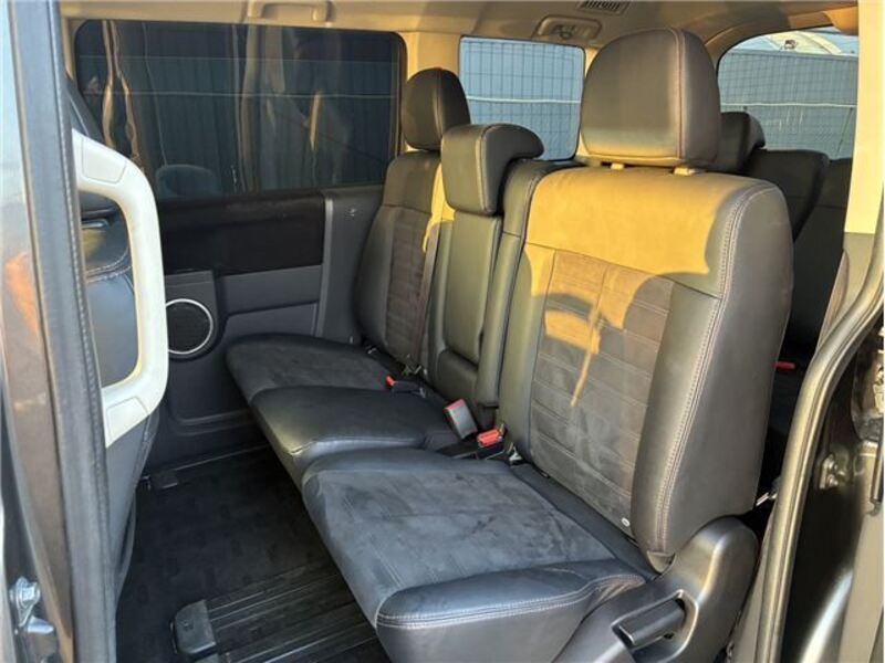 DELICA D5