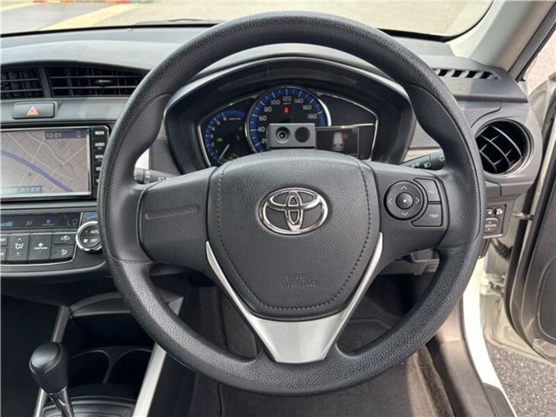 COROLLA FIELDER
