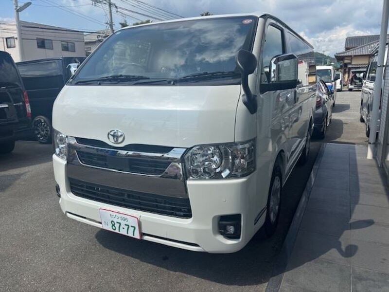HIACE VAN