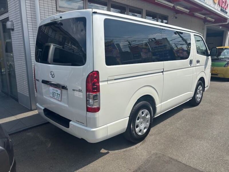 HIACE VAN