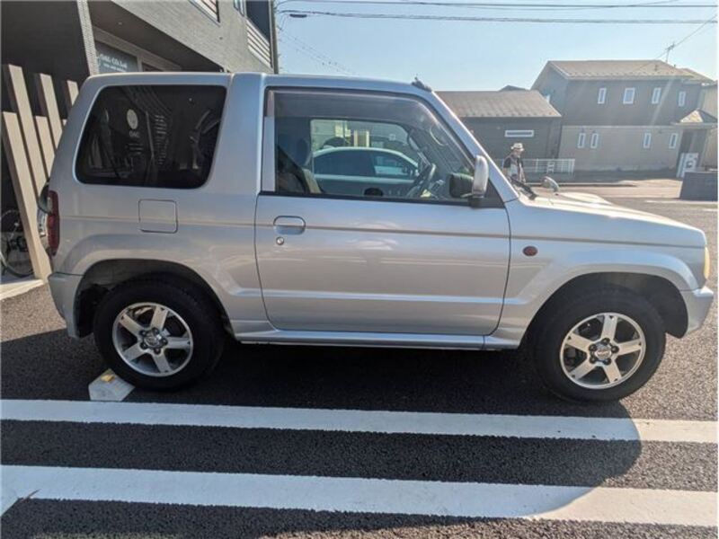 PAJERO MINI