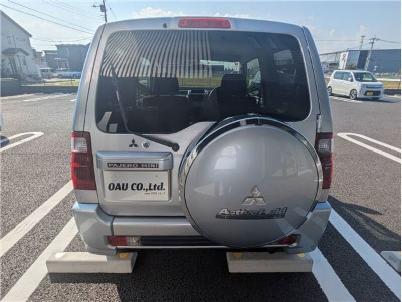 PAJERO MINI