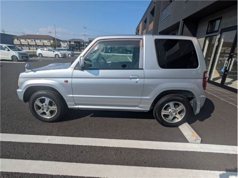 PAJERO MINI