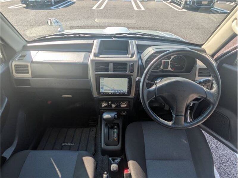 PAJERO MINI