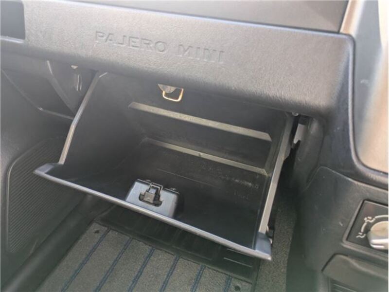PAJERO MINI