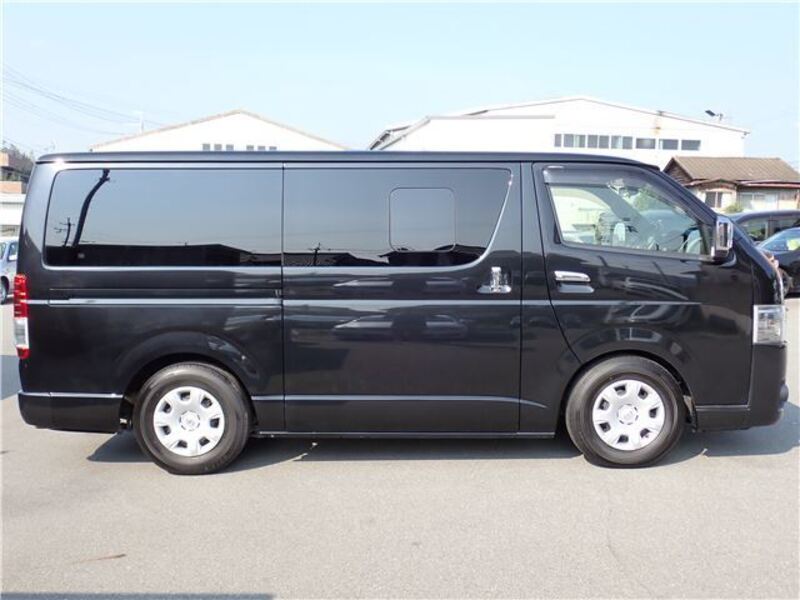 HIACE