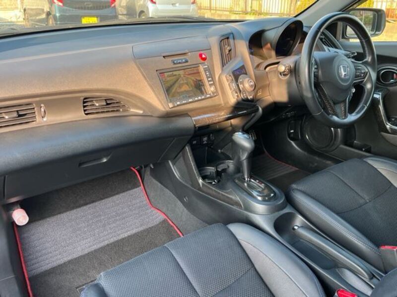 CR-Z