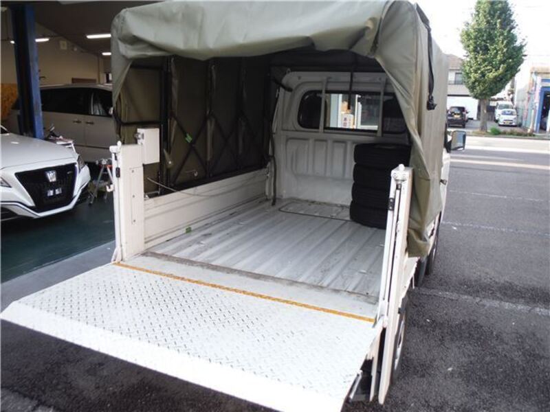 HIJET TRUCK