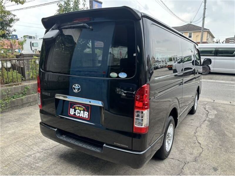 HIACE VAN