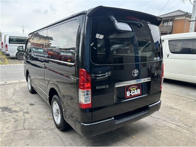 HIACE VAN