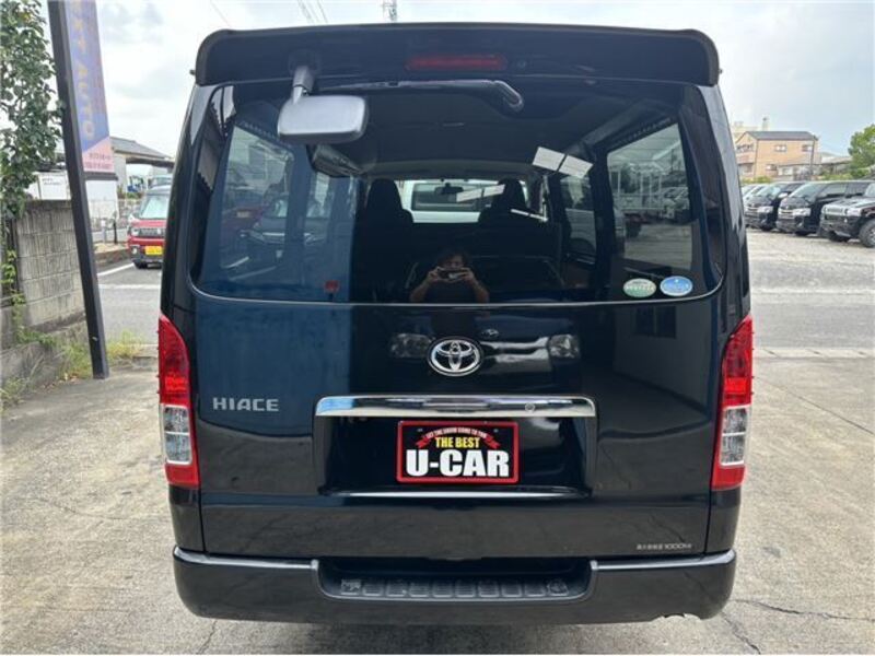 HIACE VAN