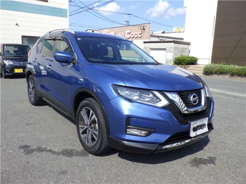 X-TRAIL
