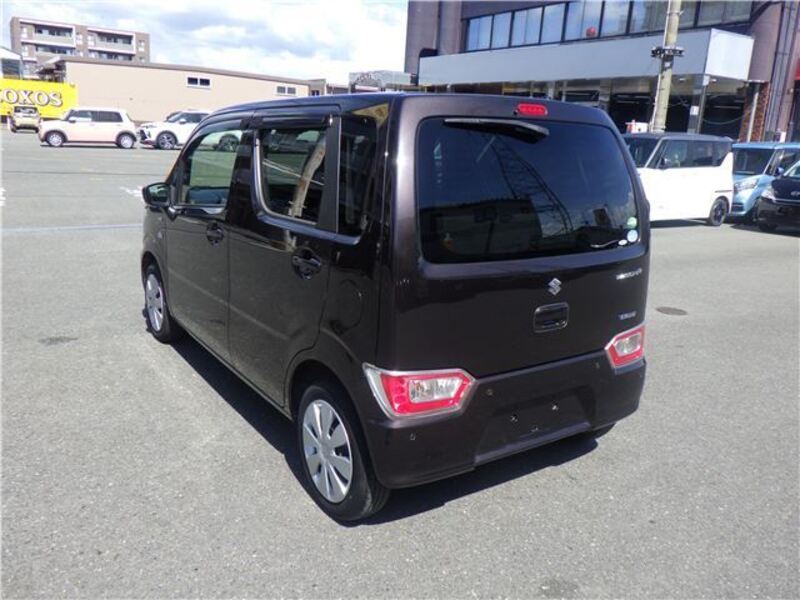 WAGON R