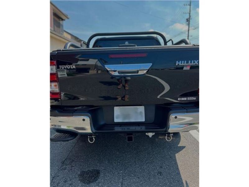 HILUX